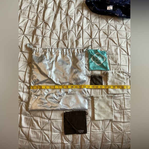 Coach, Athleta, Kendra Scott dust bags - Picture 8 of 10